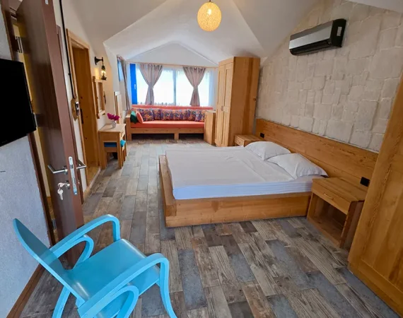 Sarsala Suite 